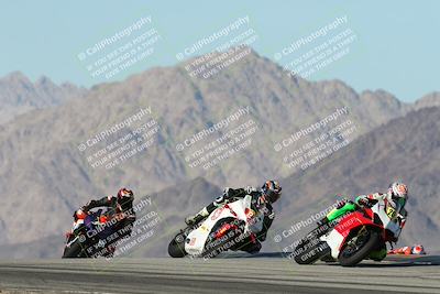 media/Dec-01-2025-Moto Forza (Mon) [[2daa91e15f]]/1-Advanced Group/Session 4 Turn 9/